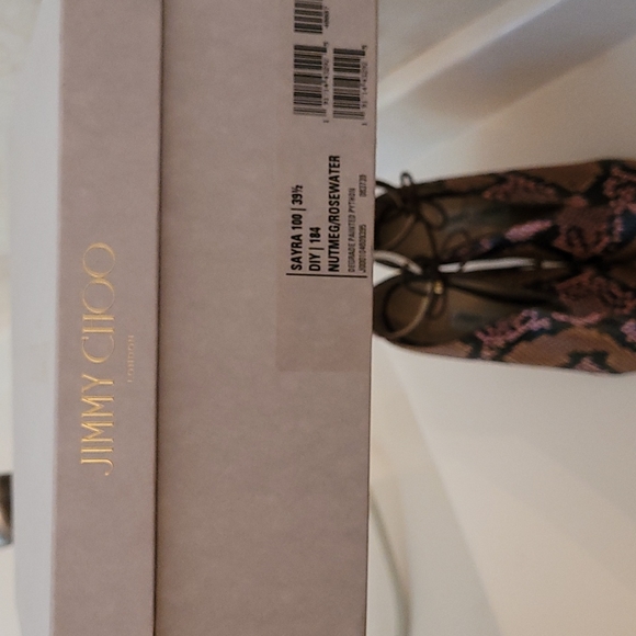 Authentic Italian 39 1/2 Jimmy Choo Snake Skin Shoes - Picture 4 of 5